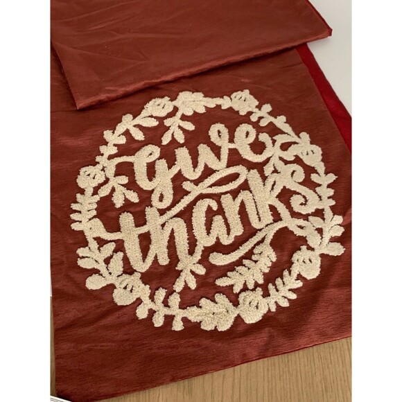THRO Marlo Lorenz Rust Chenille "Give Thanks" Thanksgiving Table Runner 16"x80" - Picture 2 of 6